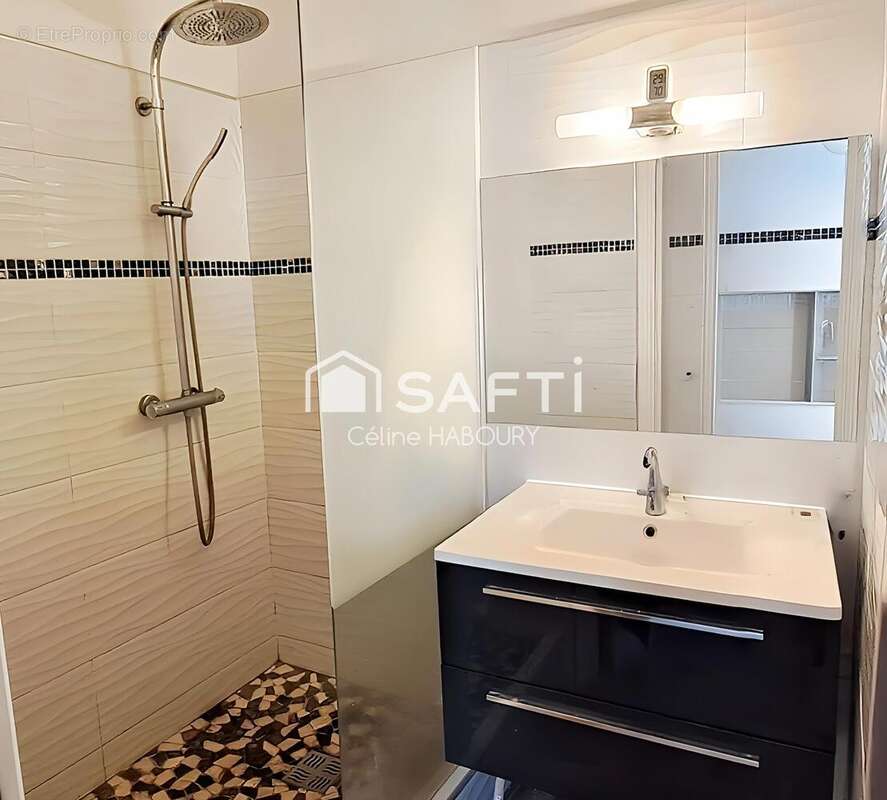 Appartement 64 m² à Baie-Mahault  - photo 6