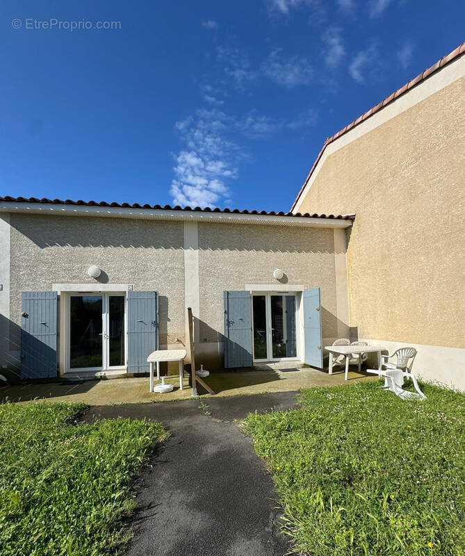 Maison à COLOMBIERS