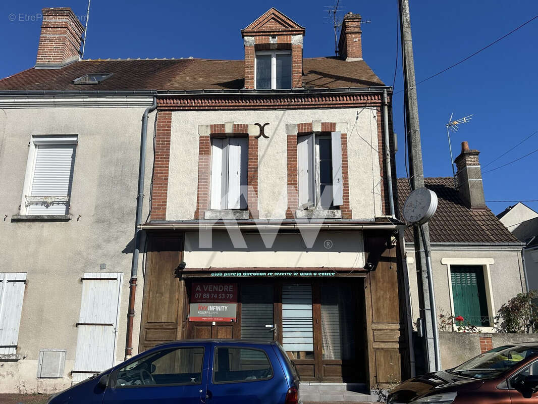 Appartement 237 m² à Romorantin-Lanthenay  - photo 3