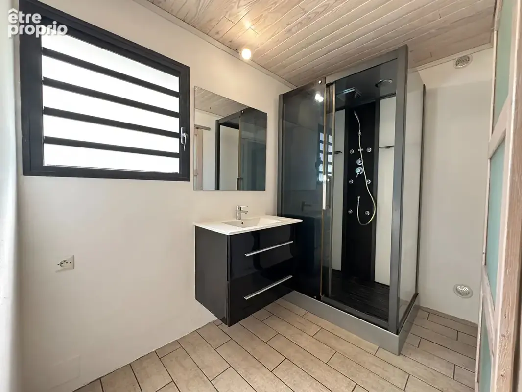 A VENDRE - Sainte-Marie La Découverte - Maison T3 avec terrasse couverte et abri voiture - photo 11