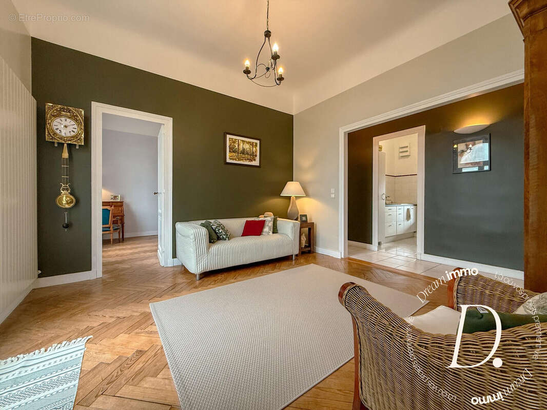 Maison à LE TAILLAN-MEDOC