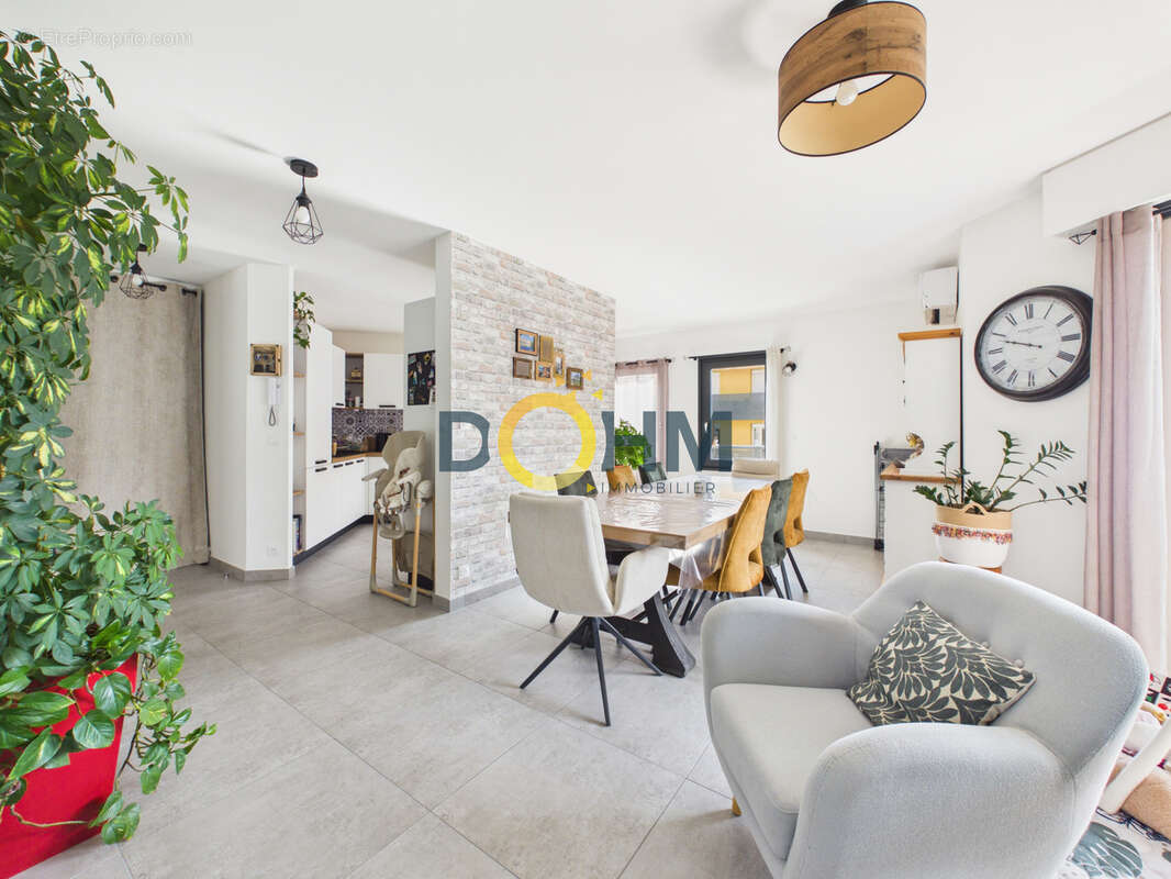 Appartement à LA TALAUDIERE