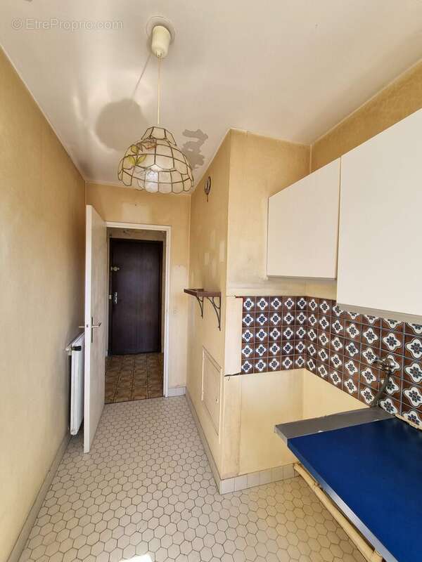 Appartement à PARIS-19E