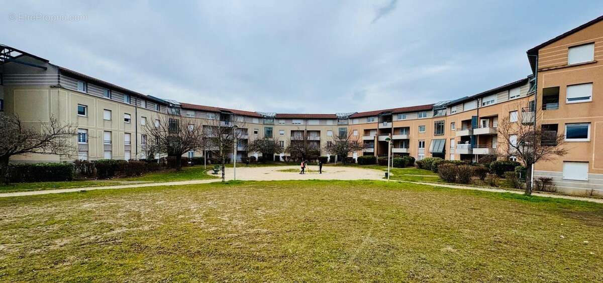 Appartement à VILLEFONTAINE