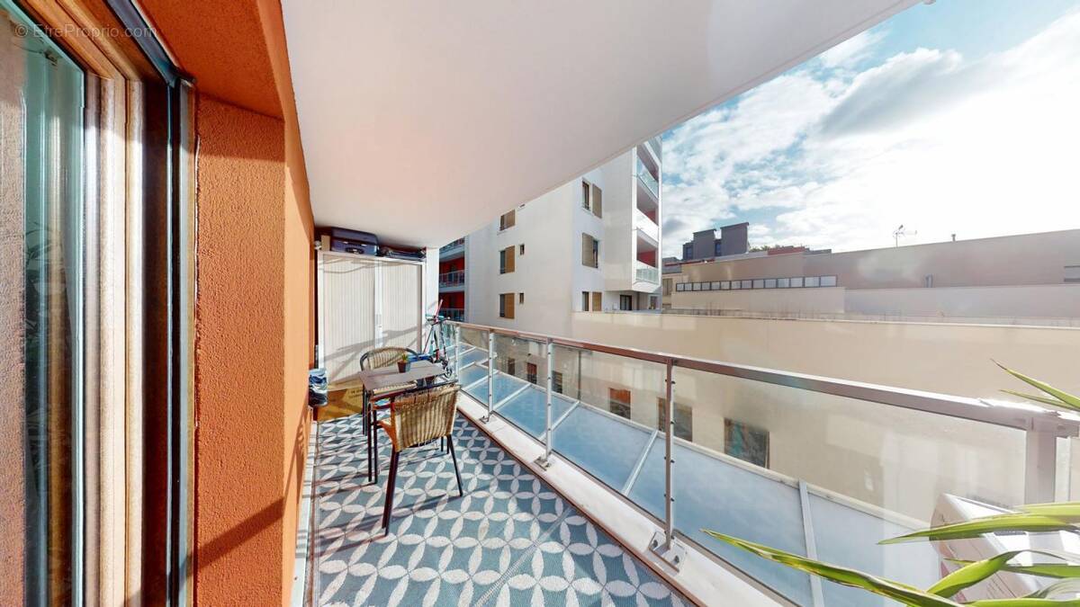 Appartement à BOIS-COLOMBES