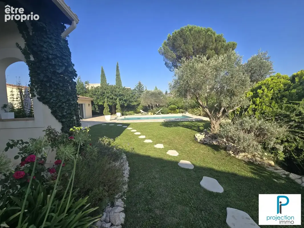 Maison 4 pièces 144 m² à vendre à Le Pontet (84130) - photo 2