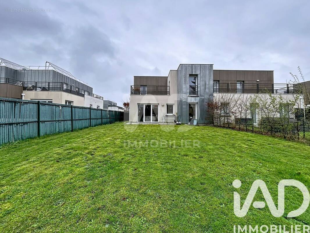 Photo 1 - Maison à VILLENNES-SUR-SEINE