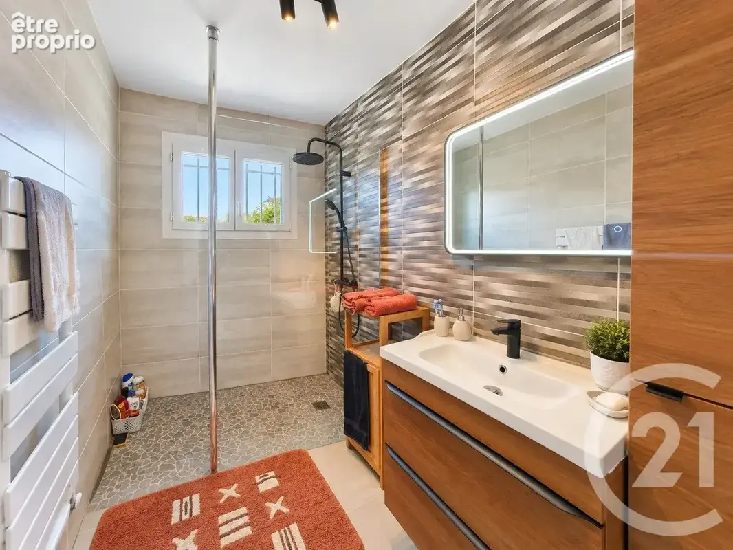 Maison 4 pièces 79 m² à vendre à Saint-Genis-Des-Fontaines (66740) - photo 8