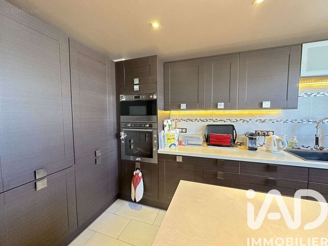 Photo 4 - Appartement à SAVIGNY-LE-TEMPLE