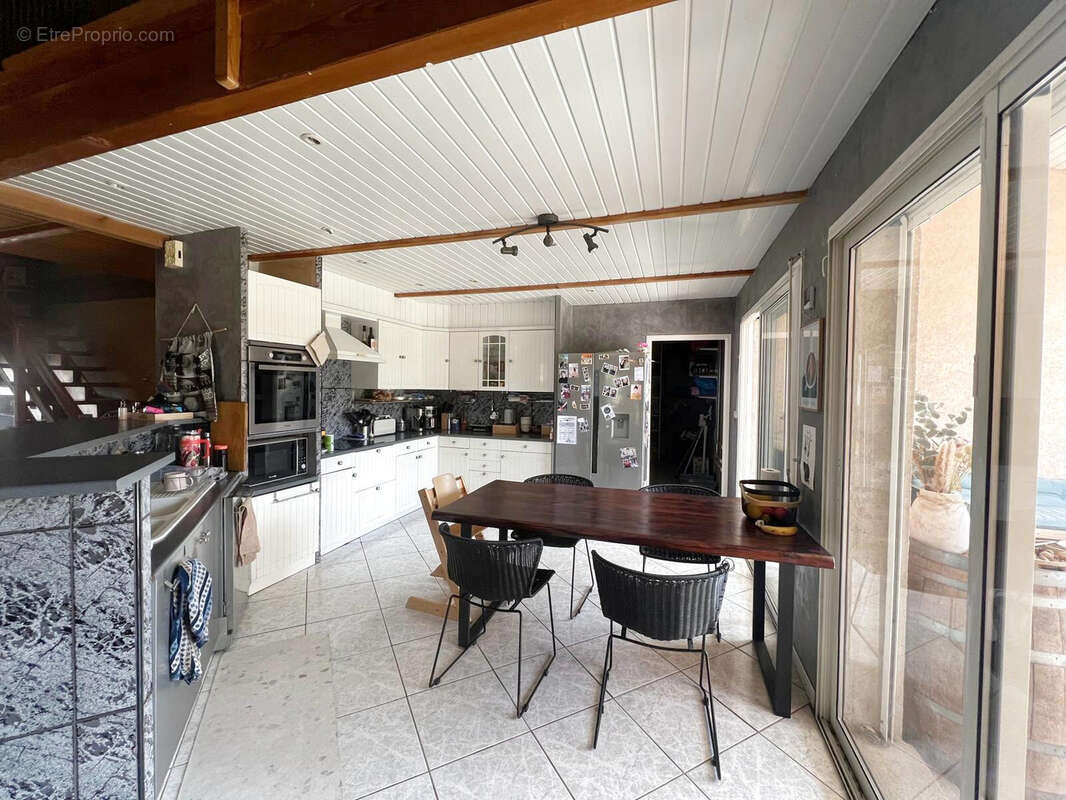 Maison à LAROQUE-DES-ALBERES