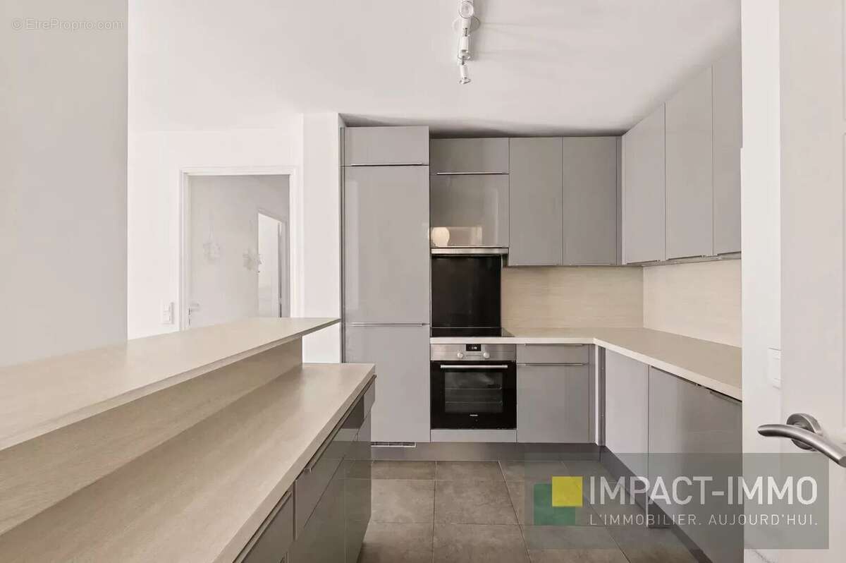 Appartement familial 4 Pièces - Immeuble récent avec extérieur - photo 7
