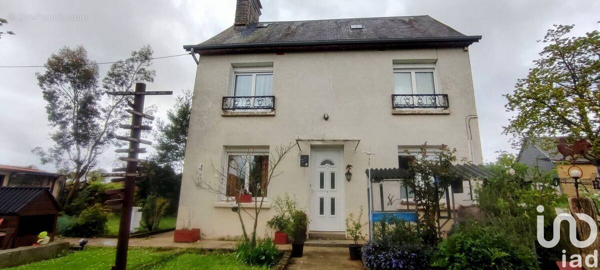 Photo 1 - Maison à SAINT-HILAIRE-DU-HARCOUET