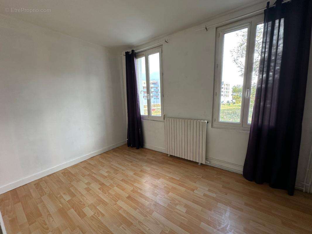 Maison de ville avec extérieur - photo 5