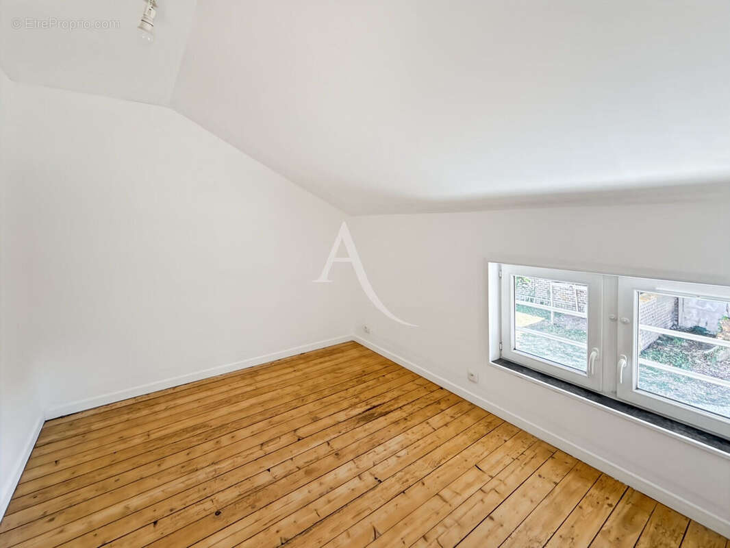Etrepagny proche centre ville - photo 8
