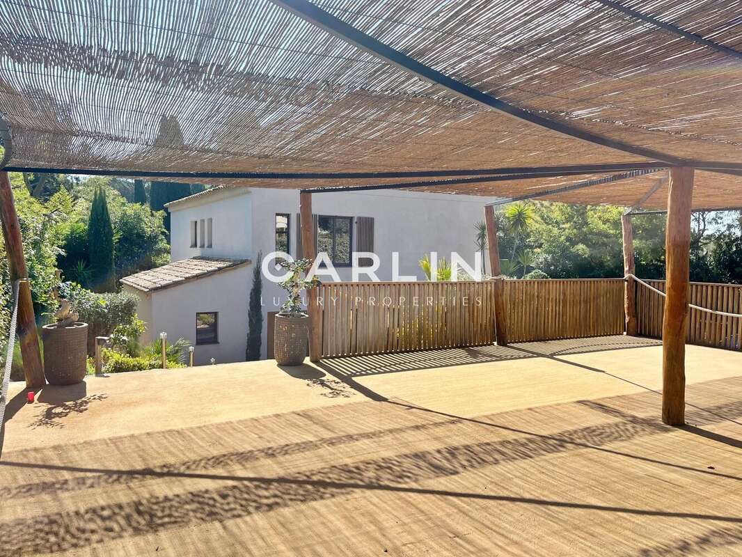 Maison à LA CROIX-VALMER