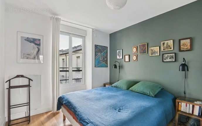 Appartement à PARIS-19E