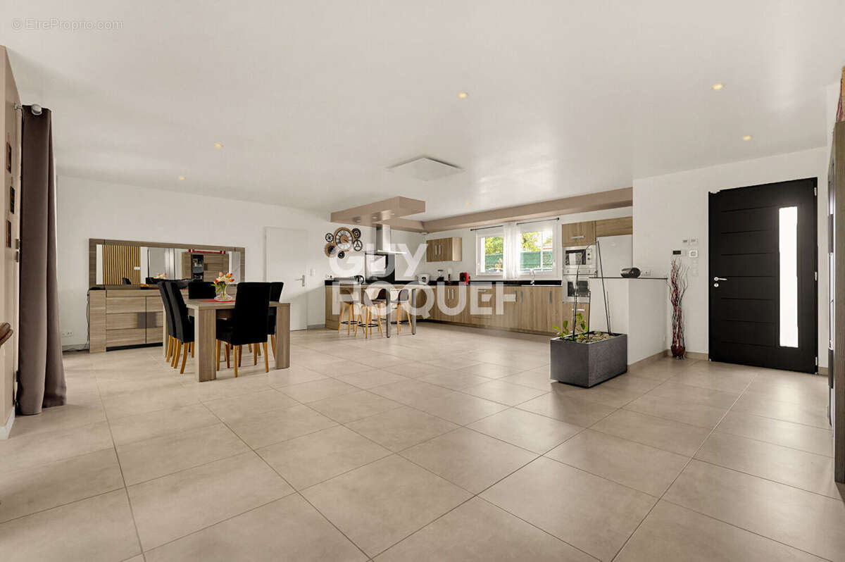 Maison à VILLAUDRIC