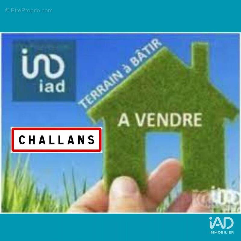 Photo 1 - Terrain à CHALLANS