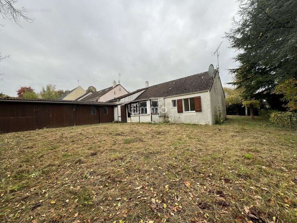 Maison familiale de plain pied à Bellot/la Ferté Gaucher 4 chamb - photo 17