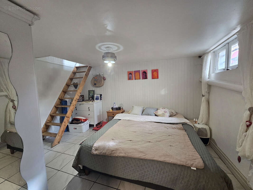 TROUVILLE SUR MER - Maison 5 pièces avec terrasses et jardin, à pied de la gare et de la plage - photo 13