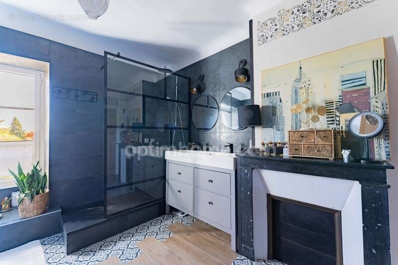 Maison à AUVERS-SUR-OISE