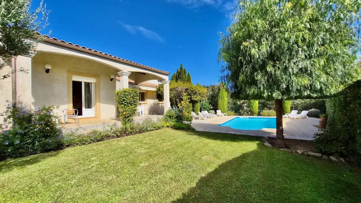 Maison à SAINT-GENIES-DE-FONTEDIT