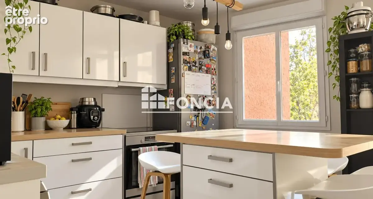 Oullins Centre - Appartement T3 à Vendre - photo 5