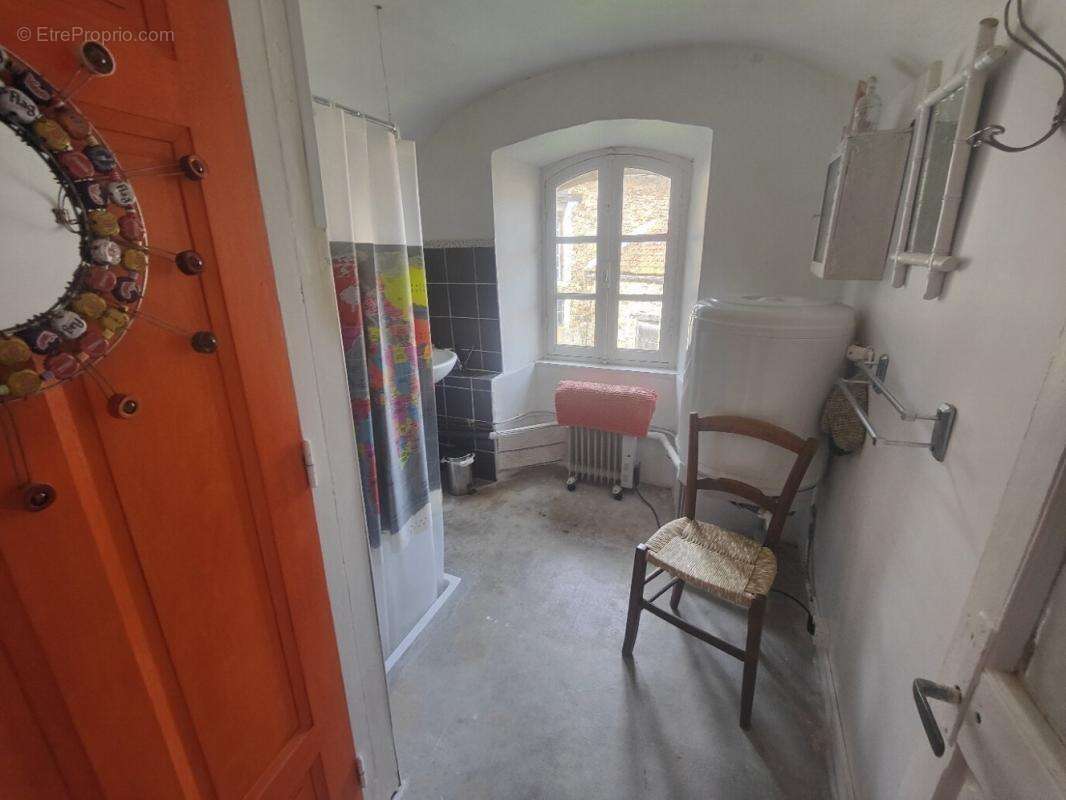 Maison à SAUVETERRE-DE-ROUERGUE