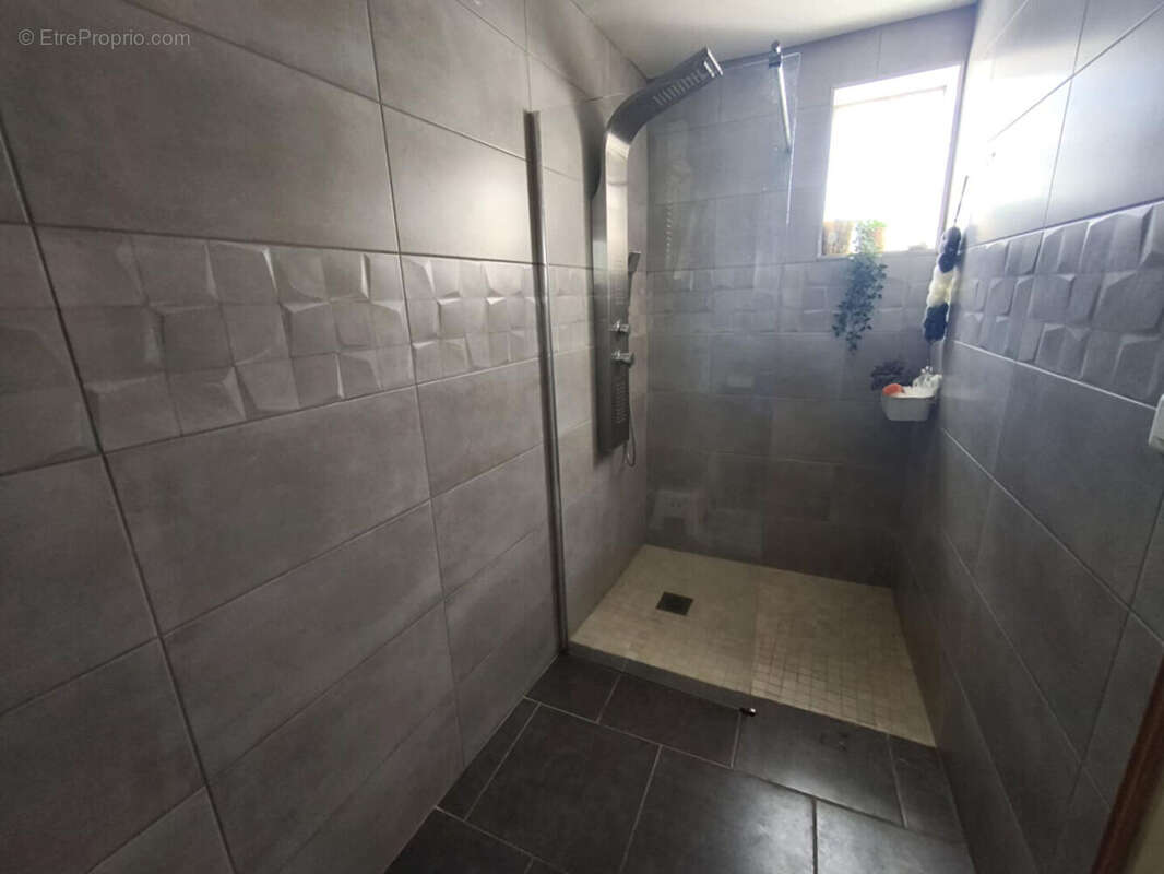 Maison à BRUAY-SUR-L&#039;ESCAUT