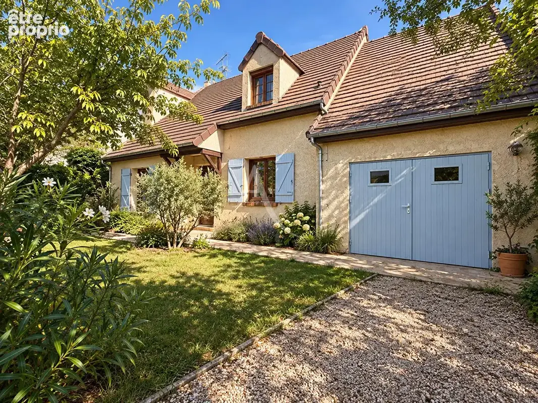 Photo Maison à Chatou au prix de 790 000€