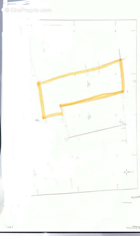 Terrain à MORIENVAL