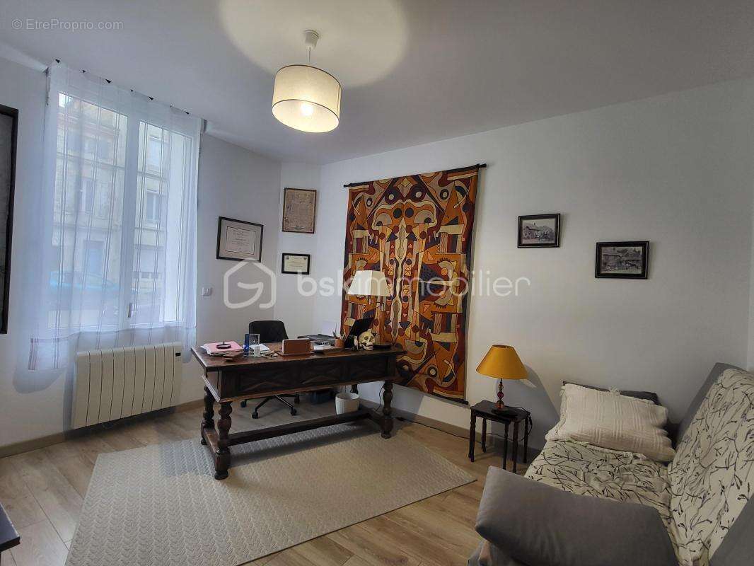 Maison de ville-agen-ascenseur privatif- 4 chambres- terrasse- balcon - photo 5