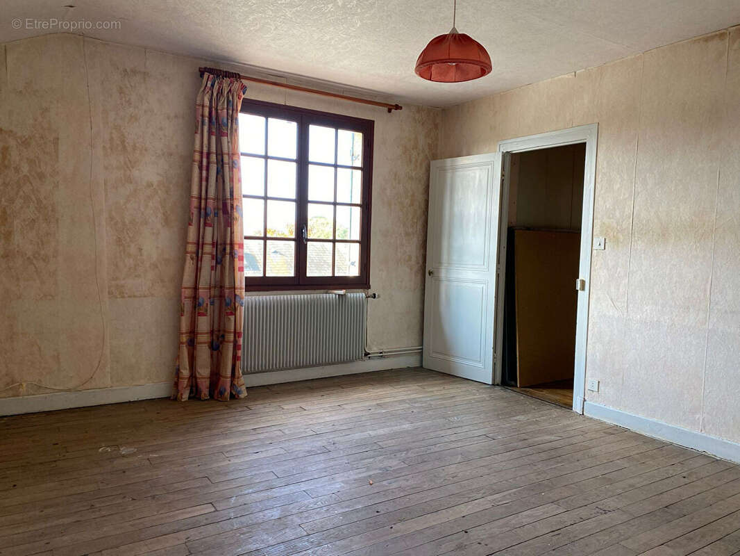 Maison à MONTCEAU-LES-MINES