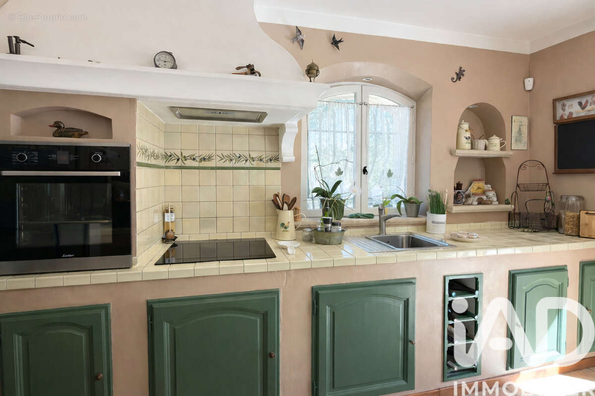 Photo 8 - Maison à PEYROLLES-EN-PROVENCE
