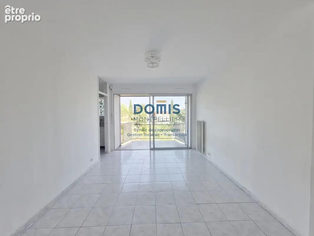 À vendre   Beau T2 de 40 m2 avec terrasse et parking   Montpellier Cévennes/Alco - photo 4