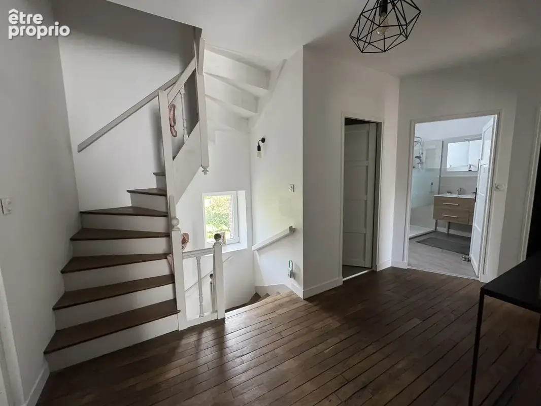 Propriété 7 pièces - photo 8