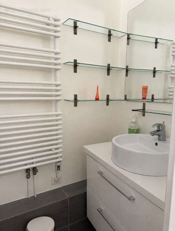 Appartement à VERSAILLES