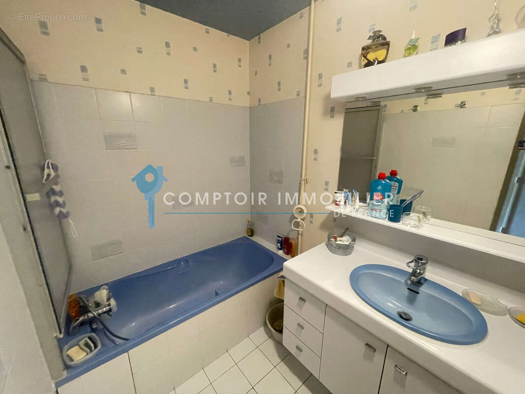 Appartement f4, parking et cave - photo 13