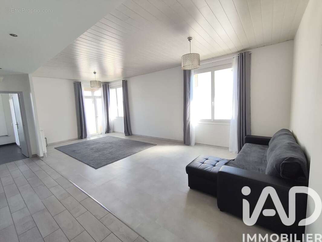 Photo 4 - Maison à MABLY