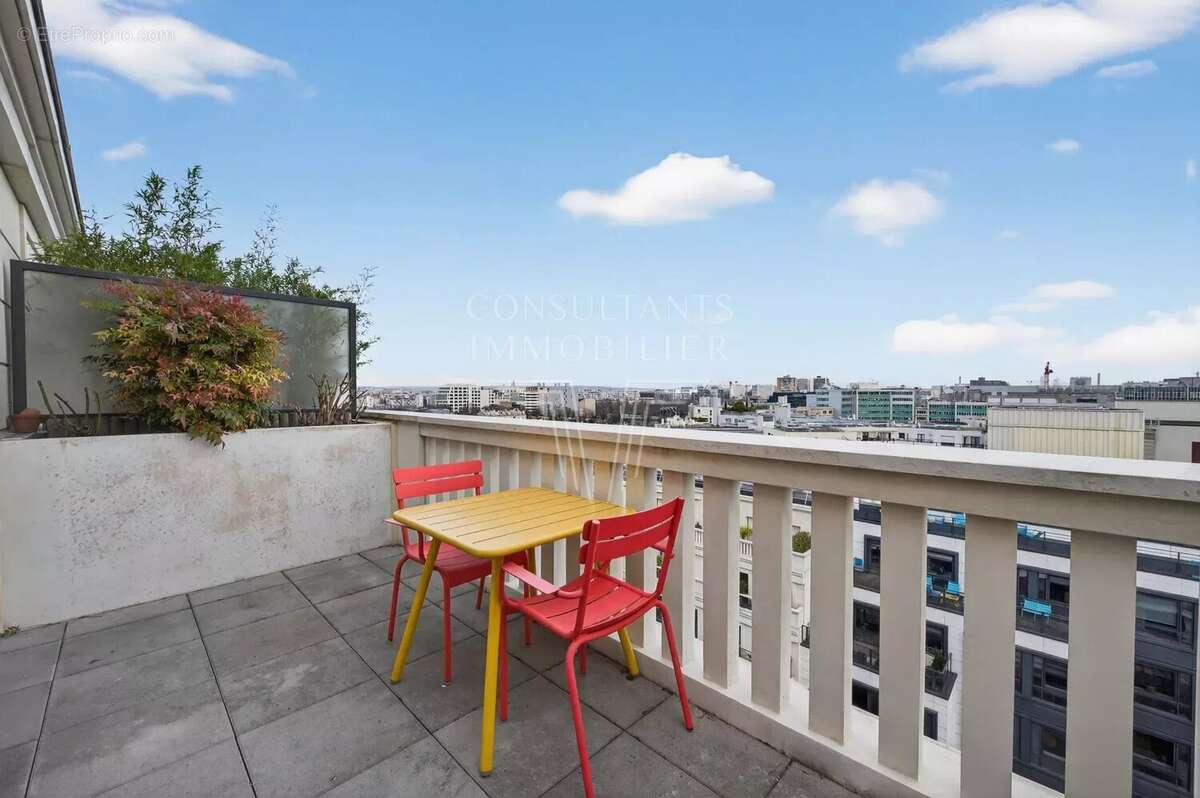 Appartement à LEVALLOIS-PERRET