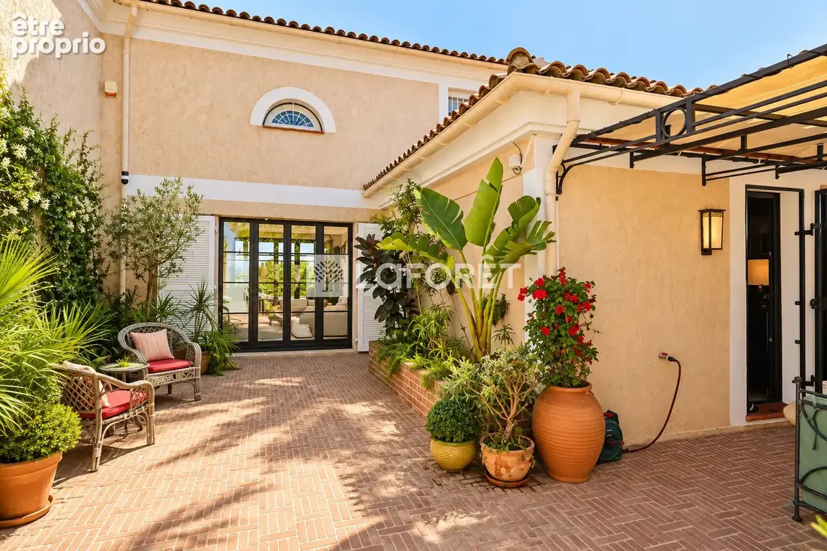 Maison Villeneuve-loubet 4 pièce(s) 129 m2 - photo 15