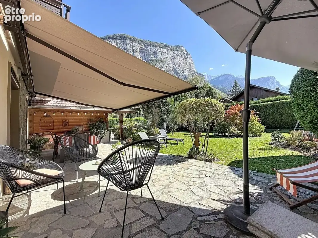 Maison 180 m²  5 chambres  3 SDB   Magland - photo 6