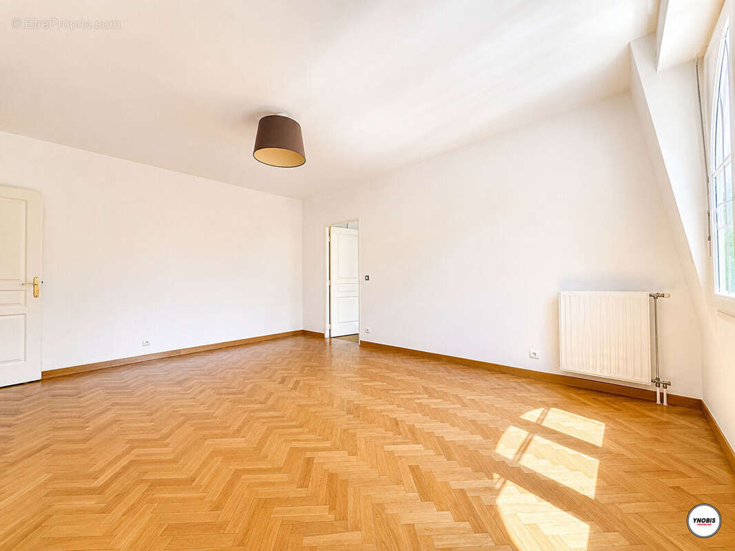 Appartement Villennes Sur Seine 2 pièces - photo 2