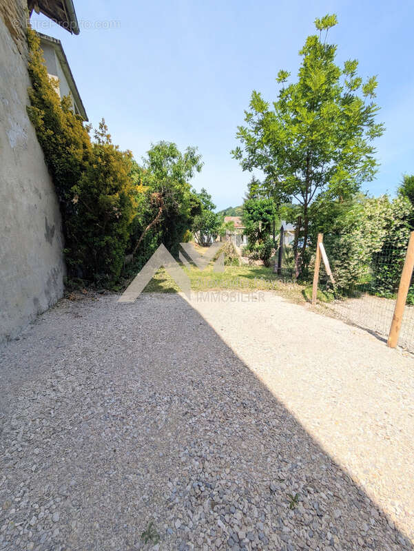 Maison 103 m² à Varacieux  - photo 3