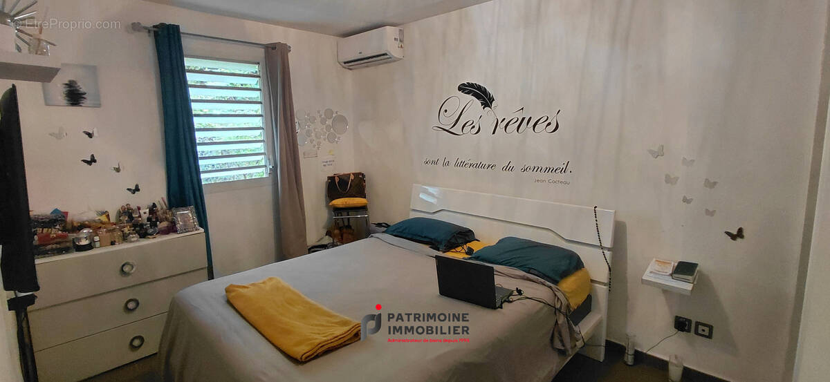 Appartement à LES ABYMES