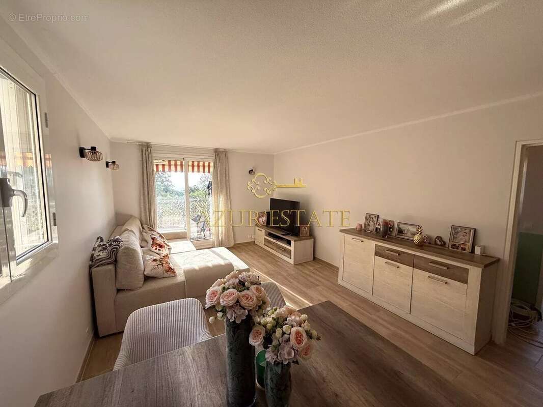 Appartement à MENTON