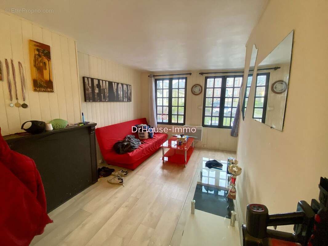 Appartement à ENVERMEU