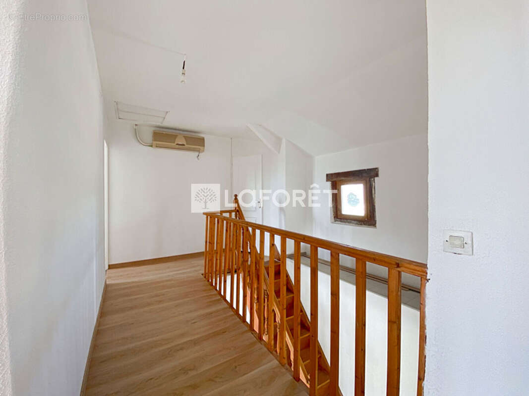 Maison à DAMPIERRE-SUR-AVRE