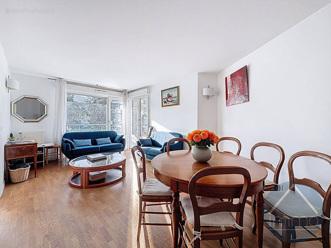 Appartement à ASNIERES-SUR-SEINE