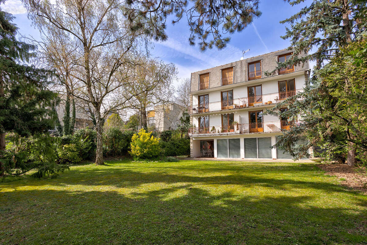 Appartement à CHAVILLE